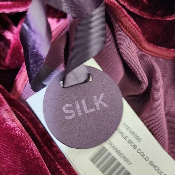 HALE BOB Silk Velvet Cold Shoulder Blouson Dress Tie Shoulder L‎ Cranberry NWT - Picture 12 of 16